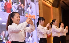 手語(yǔ)舞表演